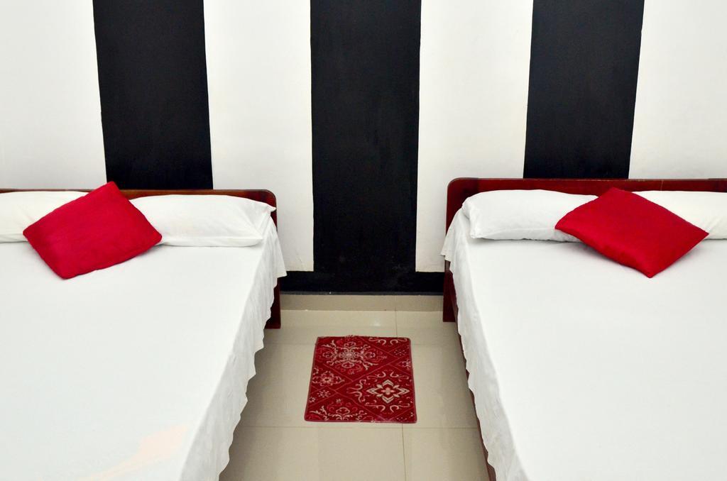 Dyke Rest Hotel Trincomalee Exterior foto
