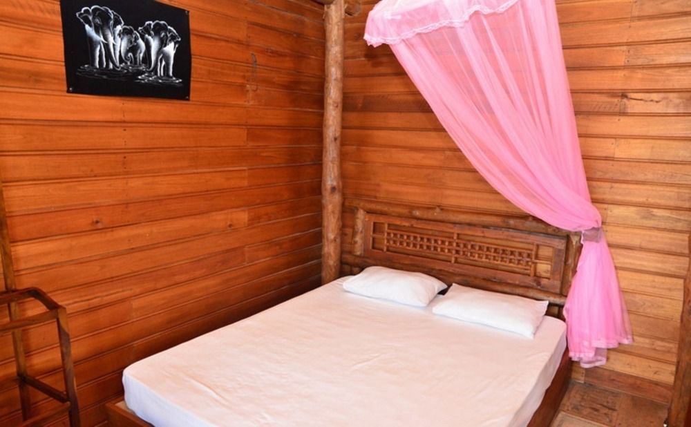 Dyke Rest Hotel Trincomalee Exterior foto