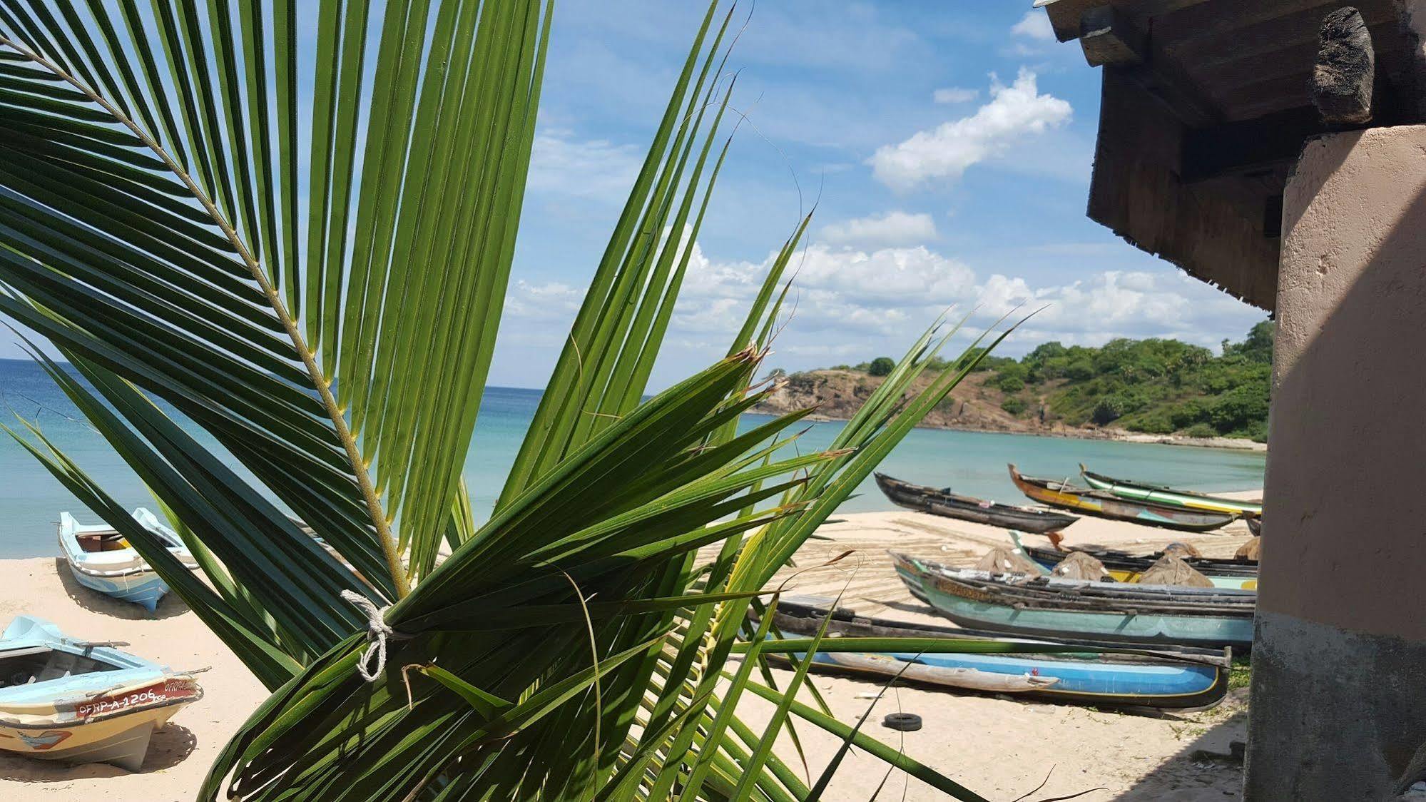 Dyke Rest Hotel Trincomalee Exterior foto